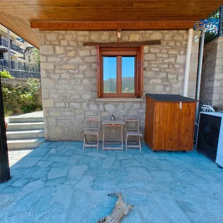 Studio Εftychia Appartamento Mesokhórion