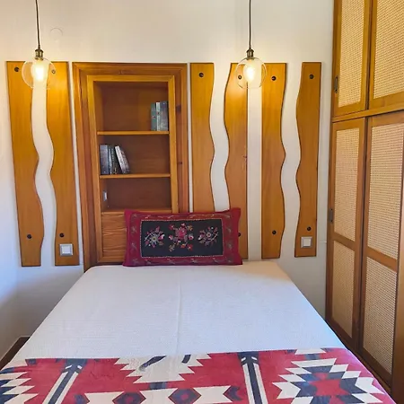 Studio Εftychia Mesokhórion