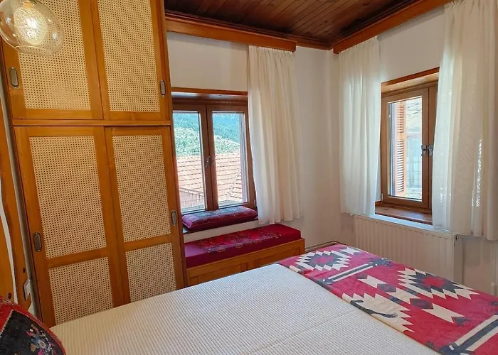 Studio Εftychia Appartamento *